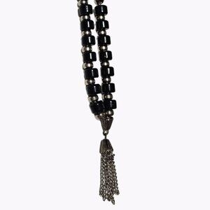 Elegant Black Beaded Necklace Silver Tone Tassel Pendant Statement Jewelry Women